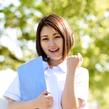 石原 さとみ